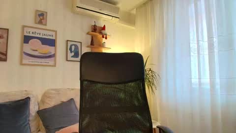 ophelia blue online show from January 12, 12:54 pm