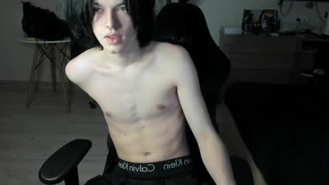 Bella and John online show from May 25, 9:54 pm