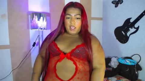 Snapshot of opraxbell chatting on January 9, 8:34 am OpraxBell online show from January 9, 8:34 am