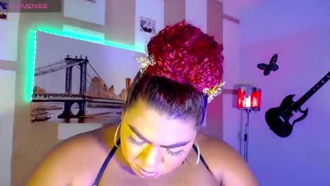 Snapshot of opraxbell chatting on September 12, 3:17 am OpraxBell online show from September 12, 3:17 am