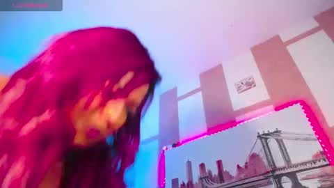 Snapshot of opraxbell chatting on November 9, 1:59 am OpraxBell online show from November 9, 1:59 am