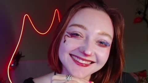Snapshot of orange___melani chatting on October 28, 10:19 am Melani online show from October 28, 10:19 am