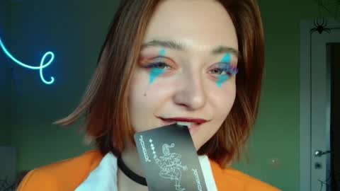 Snapshot of orange___melani chatting on October 30, 9:22 am Melani online show from October 30, 9:22 am