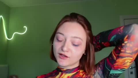 Snapshot of orange___melani chatting on November 1, 10:28 am Melani online show from November 1, 10:28 am