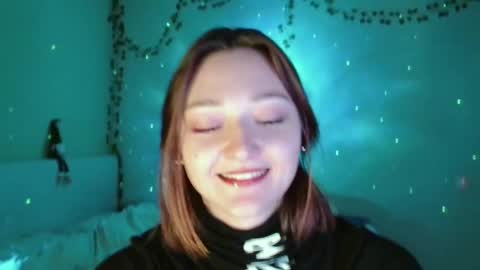 Snapshot of orange___melani chatting on January 7, 3:25 pm Melani online show from January 7, 3:25 pm