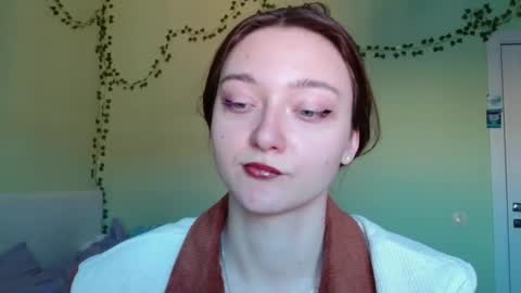 Snapshot of orange___melani chatting on February 5, 12:10 pm Melani online show from February 5, 12:10 pm
