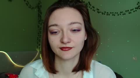 Snapshot of orange___melani chatting on February 16, 11:28 am Melani online show from February 16, 11:28 am