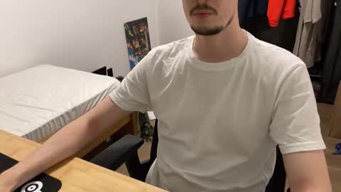 Snapshot of orders19 chatting on November 27, 5:59 pm Woody online show from November 27, 5:59 pm