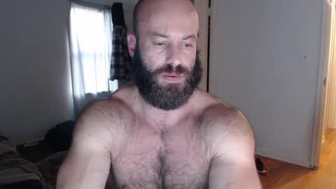 Snapshot of oregon87 chatting on December 7, 11:56 pm The Oregon Lumberjack online show from December 7, 11:56 pm