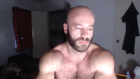 Snapshot of oregon87 chatting on March 3, 2:48 pm The Oregon Lumberjack online show from March 3, 2:48 pm