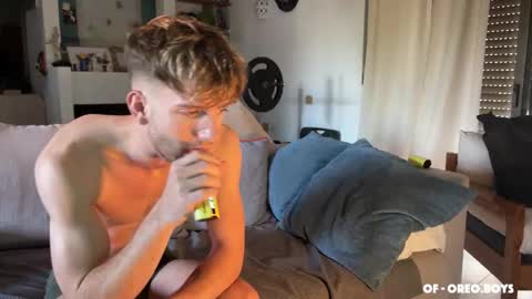 OreoBoys online show from October 10, 4:50 pm