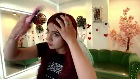 Oriana  online show from February 18, 11:39 am