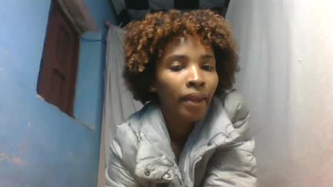 orianie064 online show from July 9, 2:43 pm