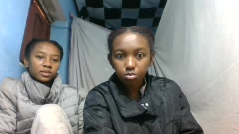 orianie064 online show from July 10, 5:56 am