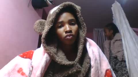 orianie064 online show from August 9, 3:08 am