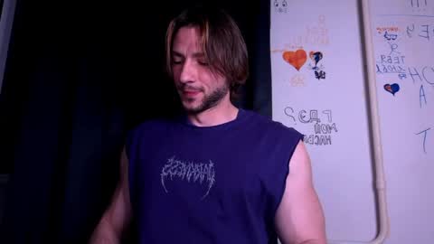 Snapshot of origamicat chatting on June 7, 6:44 pm origamicat online show from June 7, 6:44 pm