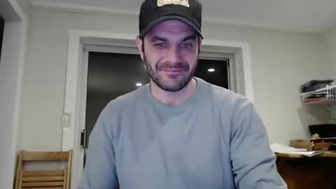 Snapshot of original_odb chatting on December 22, 5:01 am original_odb online show from December 22, 5:01 am