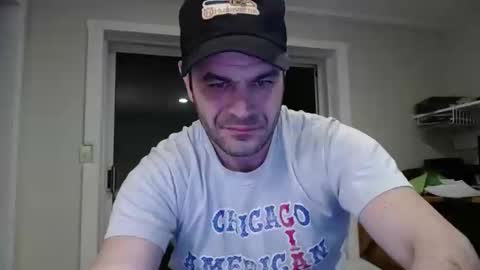 Snapshot of original_odb chatting on January 1, 5:43 am original_odb online show from January 1, 5:43 am