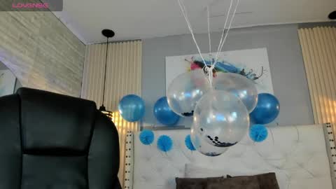 Snapshot of orion__smith chatting on June 3, 8:58 pm Orion online show from June 3, 8:58 pm