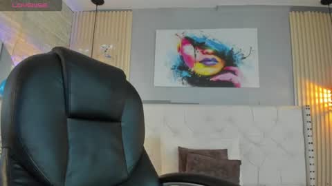 Snapshot of orion__smith chatting on July 1, 7:24 pm Orion online show from July 1, 7:24 pm
