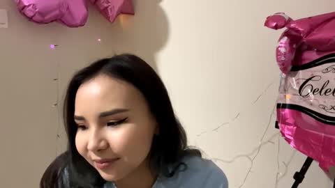 Snapshot of orphaajayi chatting on October 23, 12:26 pm Angel online show from October 23, 12:26 pm