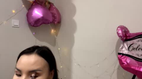 Snapshot of orphaajayi chatting on October 25, 12:13 pm Angel online show from October 25, 12:13 pm