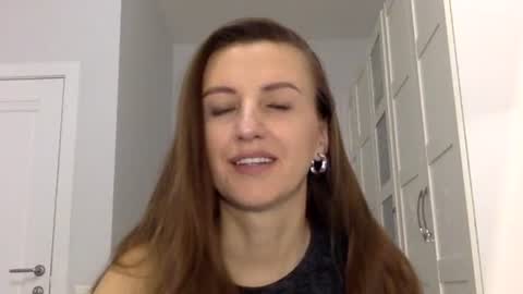 orvaline online show from April 4, 5:21 pm