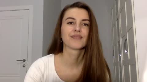 orvaline online show from April 15, 5:53 pm