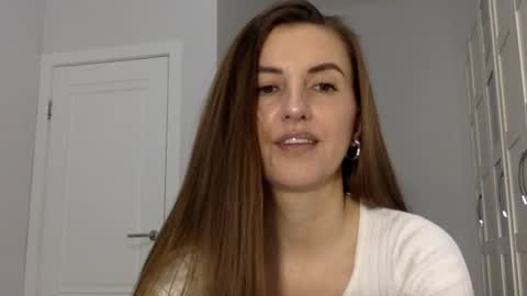 orvaline online show from April 15, 7:58 pm