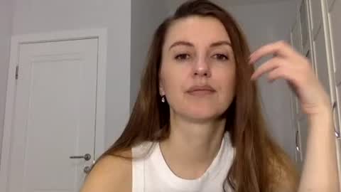 orvaline online show from April 17, 6:55 pm