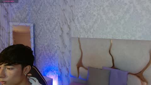 osamu_tay online show from March 29, 3:06 am