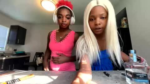 osanam04 online show from June 1, 11:06 pm