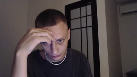 Snapshot of oscar_sssky chatting on January 25, 4:35 pm Oscar online show from January 25, 4:35 pm