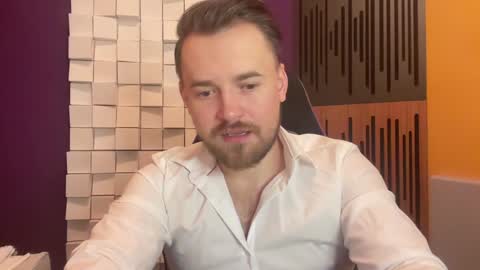 Oscar Steel Savage online show from January 28, 7:53 pm