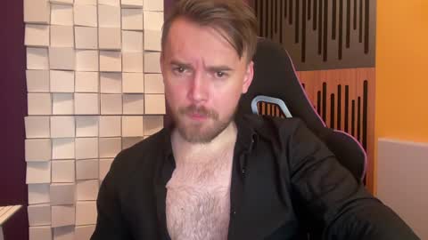 Oscar Steel Savage online show from January 29, 10:53 pm