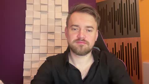 Oscar Steel Savage online show from January 30, 6:46 am