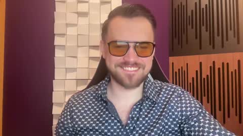 Oscar Steel Savage online show from February 1, 6:19 pm