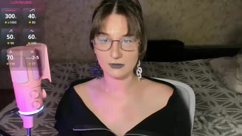 Leliana online show from April 14, 3:51 pm