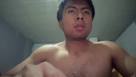 Oscar L online show from October 20, 3:07 am