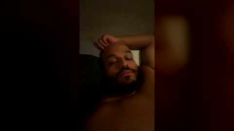Snapshot of osmanc697390 chatting on July 15, 6:29 am osmanc697390 online show from July 15, 6:29 am