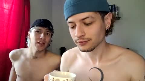 Snapshot of oso_go chatting on July 24, 5:44 pm oso_go online show from July 24, 5:44 pm
