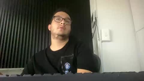 Snapshot of osomalicioso chatting on September 25, 6:28 am juan online show from September 25, 6:28 am