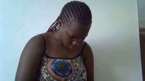 osoprettyebony online show from October 26, 12:33 pm