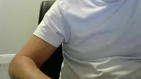 Ossi online show from November 4, 1:48 am