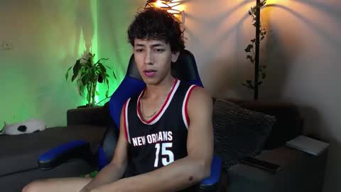 Snapshot of ostin_18hot chatting on December 12, 2:26 am ostin 18hot online show from December 12, 2:26 am