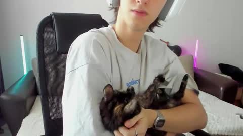 Ostin online show from February 4, 7:36 am