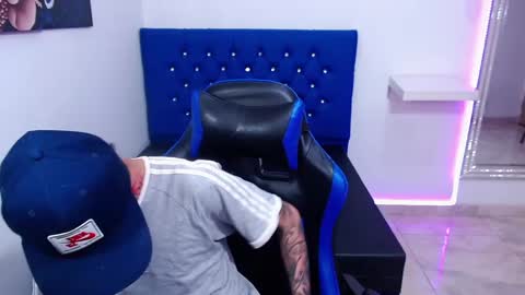 Snapshot of ostinmills chatting on December 4, 2:15 pm Ostin baby online show from December 4, 2:15 pm