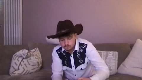 otter_and_another online show from March 22, 3:43 am