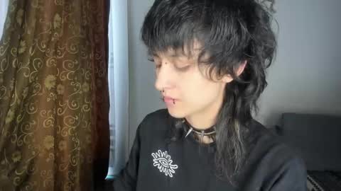 Otto 3 online show from March 6, 5:20 pm