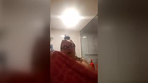 Snapshot of ourdirtylilsecret0225 chatting on July 15, 7:02 am OurDirtyLilSecret online show from July 15, 7:02 am